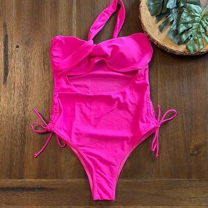 NWT hot pink one piece shein swimsuit size small 4